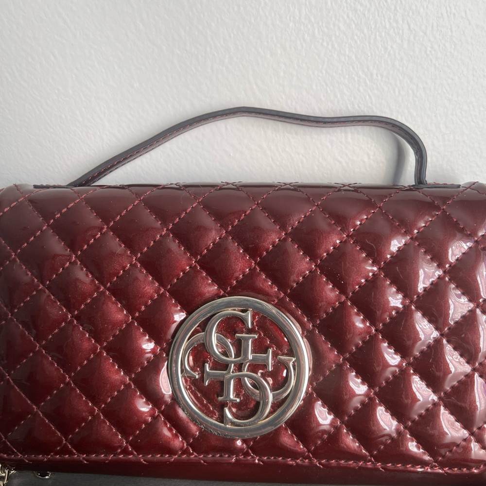 Stylish and elegant Burgundy Quilted Handbag